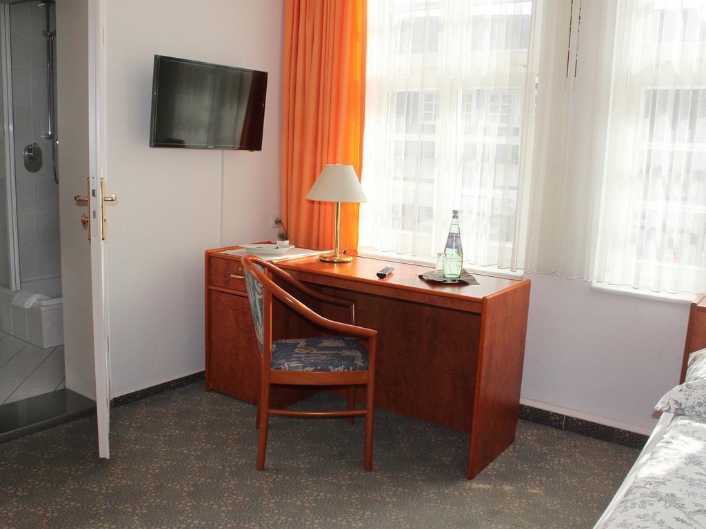 Parkhotel & Kurcafe Bad Sassendorf Extérieur photo